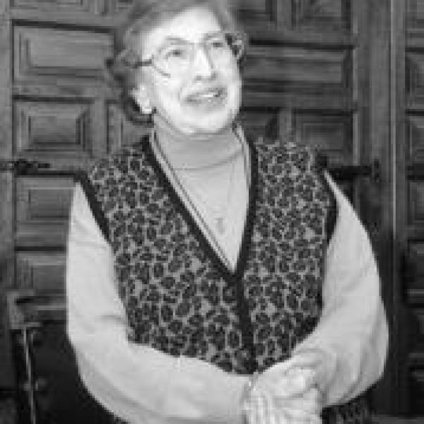 MARIA-DE-LOS-REYES-FUENTES BIBLIOTECA ESCRITORAS ANDALUCIA