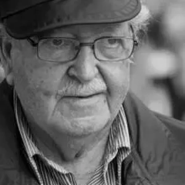 julio_alfredo_egea_escritor